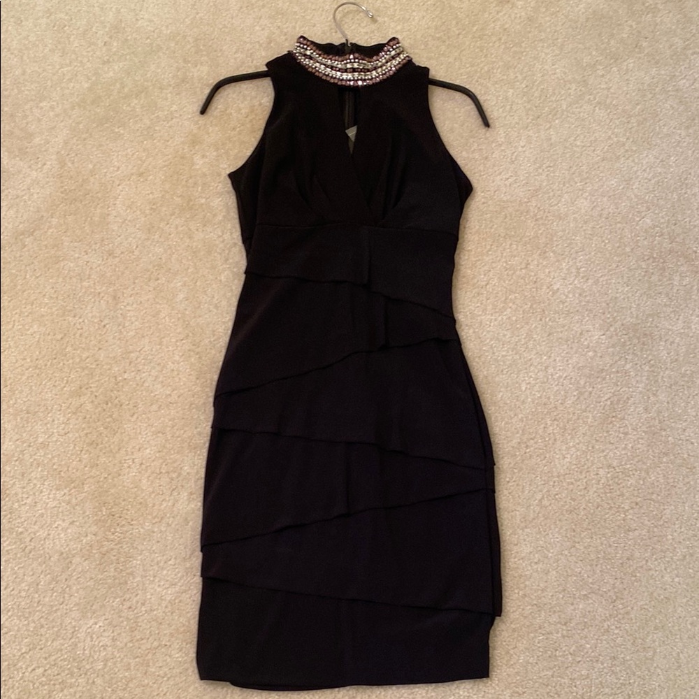 Elegant Black Sleeveless Dress